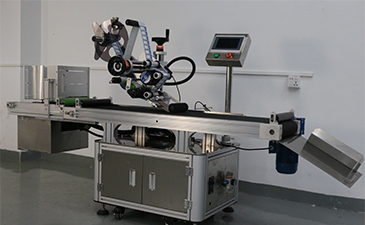 平面貼標機為什么要提升智能化水平？平面貼標機提升智能化水平需要從哪些方面去改善？